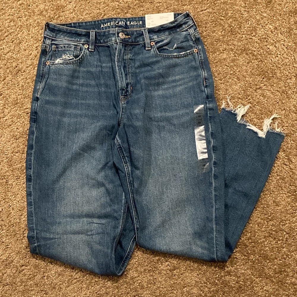 Strigid Mom Jeans
